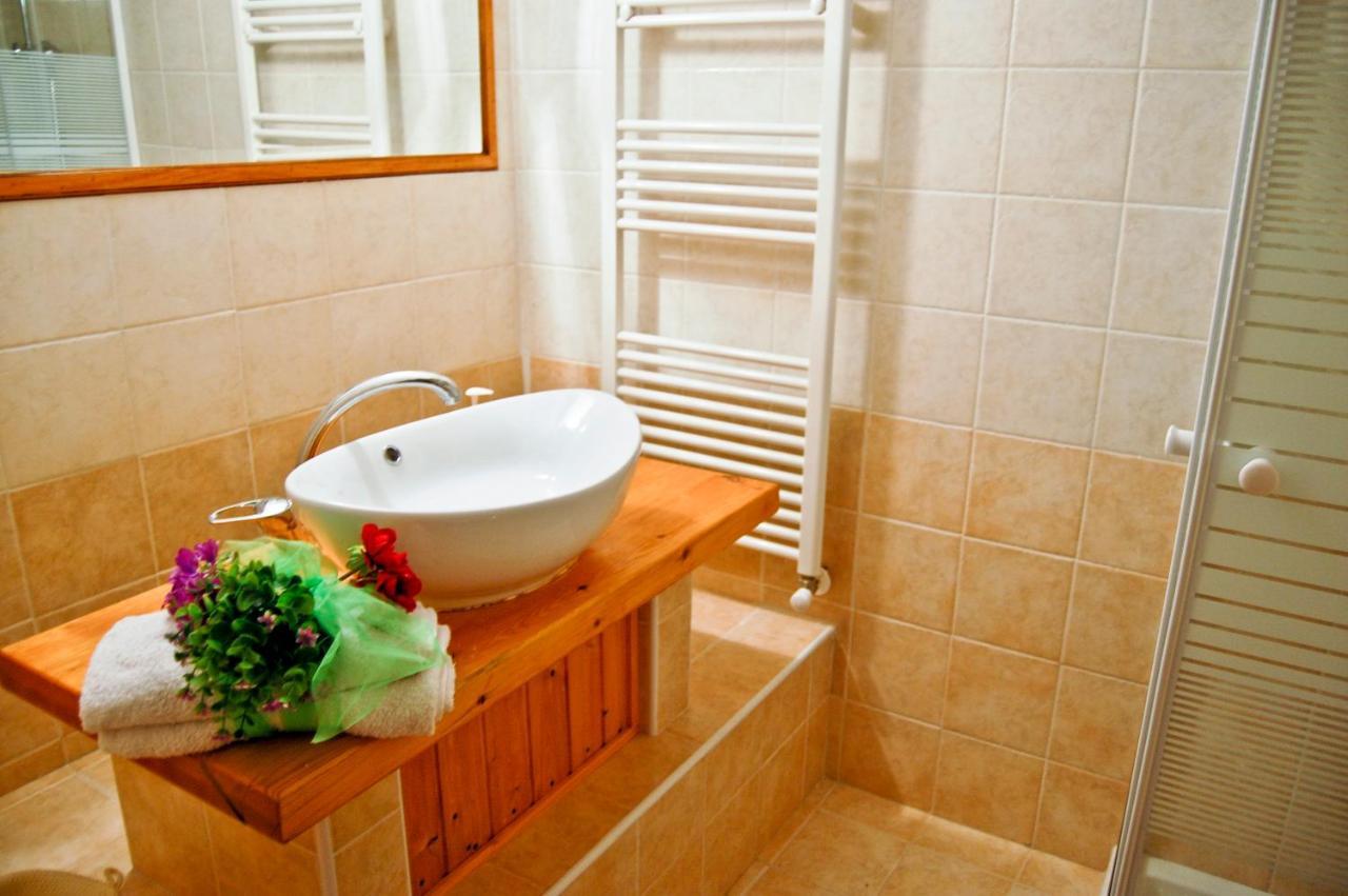 Le Fate Umbria Bed & Breakfast Sellano Room photo